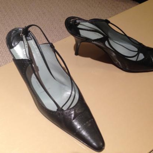 Sigerson Morrison Black Slingback Pumps - Picture 2 of 8